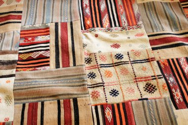 el yapımı yün halıların yakın çekimi