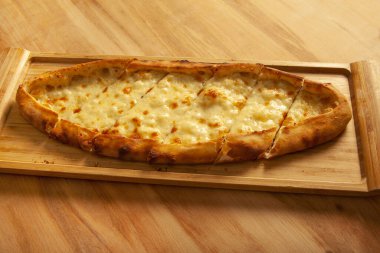 Peynirli hamur işi. Türk mutfağı.