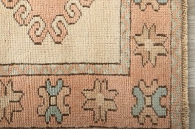 Dokuma halıların desenleri ve renkleri