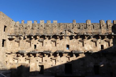 Antik Aspendos Tiyatrosu, Antik Şehir Türkiye 'yi Mahvetti