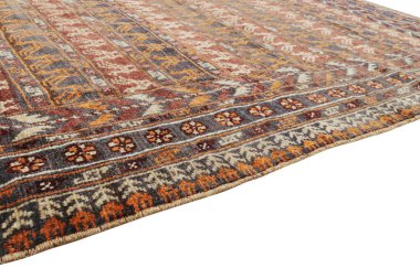 Dokuma halıların desenleri ve renkleri