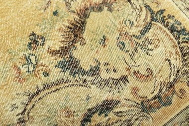 Dokuma halıların desenleri ve renkleri