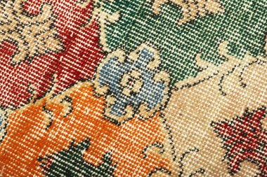 Dokuma halıların desenleri ve renkleri