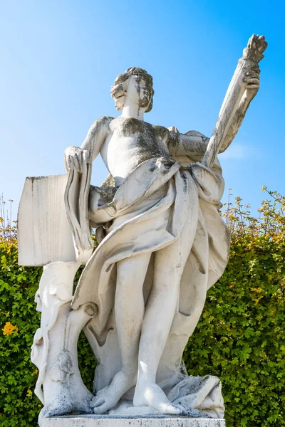 ウィーン オーストリア 2022年10月7日 ベルヴェデーレ宮殿のベルヴェデーレ庭園のアンティーク彫刻 — ストック写真