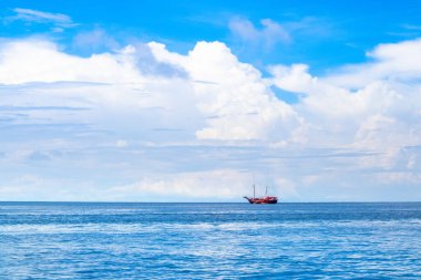 Hint Okyanusu, Phuket, Tayland 'ın güzel tropikal manzarası