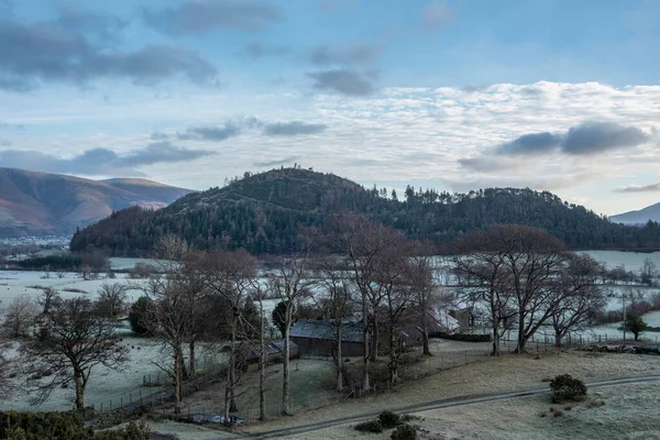 Dramatic Winter Landscape Image Looking Countryside Lake District Hard Frost — 图库照片