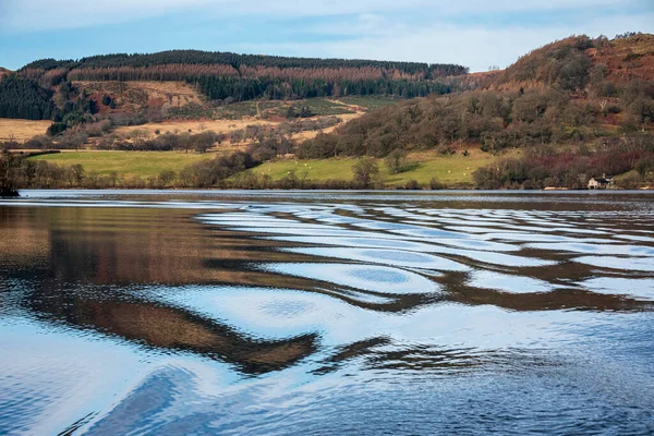 Imagem Bela Paisagem Inverno Visto Barco Ullswater Lake District Com — Fotografia de Stock