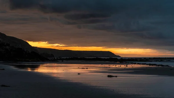 Absolutně Ohromující Krajina Východ Slunce Image Kennack Sands Cornwall Wuth — Stock fotografie