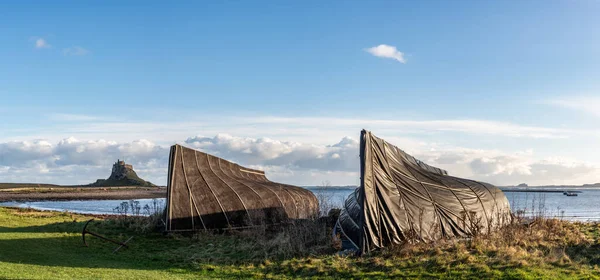 Lenyűgöző Tájkép Lindisfarne Szent Sziget Northumberland Anglia Idején Hangulatos Téli Jogdíjmentes Stock Fotók