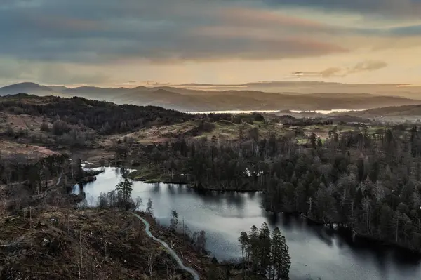 Impressionante Drone Aéreo Imagem Paisagem Lake District Durante Pôr Sol Imagens Royalty-Free