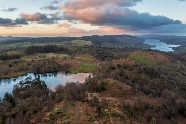Prachtige Luchtfoto Drone Landschap Beeld Van Lake District Tijdens Lente — Stockfoto