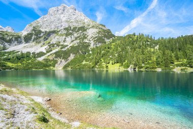 Seebensee lake and Dragonkopf peak, Ehrwald, Austria