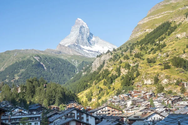 Zermatt和Matterhorn峰的空中景观 — 图库照片