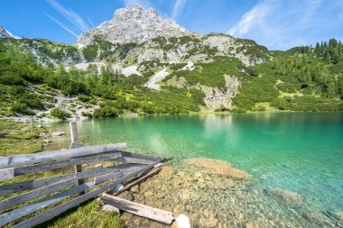 Seebensee Gölü ve Dragonkopf Tepesi, Ehrwald, Avusturya
