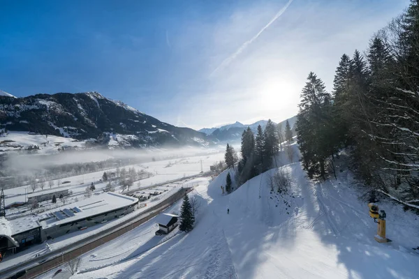 Krásné Sněhové Hory Krajina Slunečného Dne — Stock fotografie