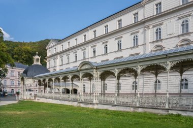 Karlovy Vary - Çek Cumhuriyeti 'nin ünlü spa şehri
