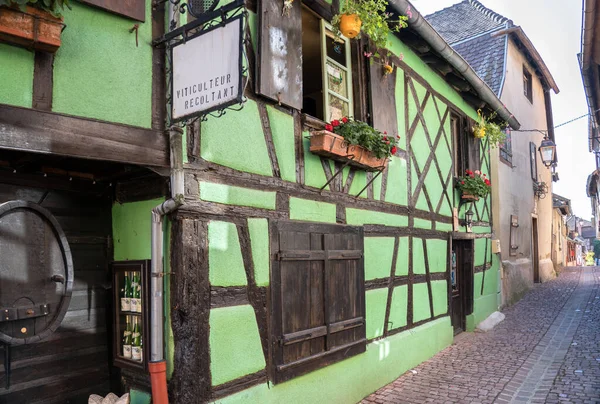 Kolorowe Domy Muru Pruskiego Riquewihr Alzacja Francja — Zdjęcie stockowe