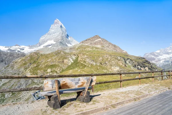 Paisaje Alpino Mit Famoso Pico Matterhorn Zermatt Suiza —  Fotos de Stock