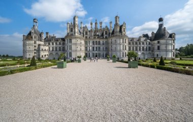 Ünlü ortaçağ şatosu Chateau de Chambord, Fransa