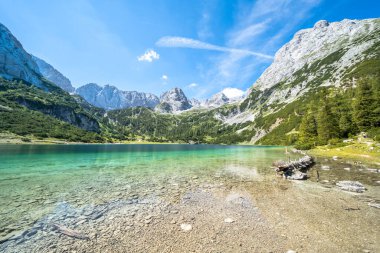 Seebensee Gölü ve Dragonkopf Tepesi, Ehrwald, Avusturya