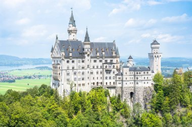Almanya, Bavyera 'daki dünyaca ünlü Neuschwanstein Kalesi