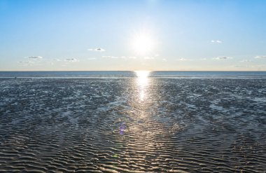 Ebb Kuzey Denizi 'nde, Almanya' da Peter Tarikatı 'nda.