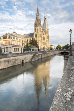 Notre-Dame-en-Vaux - Roma Katolik Kilisesi Chalons-en-Champagne, Fransa