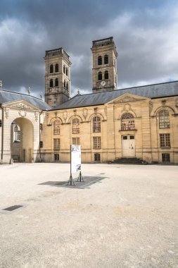 Verdun Katedrali Notre Dame ve manastırı, Fransa