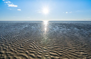 Ebb Kuzey Denizi 'nde, Almanya' da Peter Tarikatı 'nda.