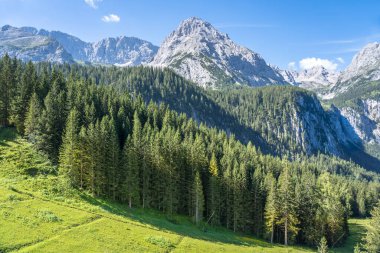 Almanya 'daki Zugspitze kalabalığına bakın