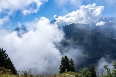 Schynige Platte, Interlaken, İsviçre 'den harika bir manzara.
