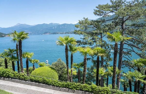 世界的に有名なコモ湖 イタリアの風景 — ストック写真