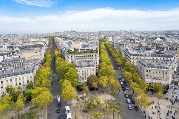 Fransa 'nın Zafer Kemeri' nden alınan Paris 'in panoramik görüntüsü