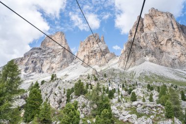 Telecabina Sassolungo, Val Gardena, Güney Tyrol, İtalya