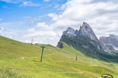 Dünyaca ünlü Seceda zirvesi Dolomite Alpleri, Güney Tyrol (Alto Adige), İtalya