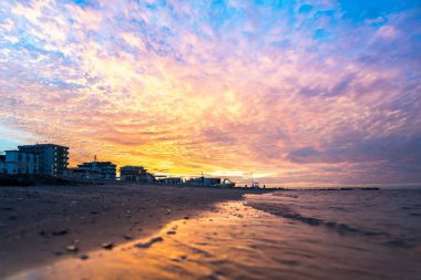 Günbatımı Gökyüzü Alacakaranlık Gecesinde, Rimini, İtalya
