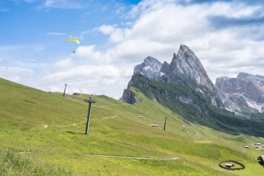 Dünyaca ünlü Seceda zirvesi Dolomite Alpleri, Güney Tyrol (Alto Adige), İtalya