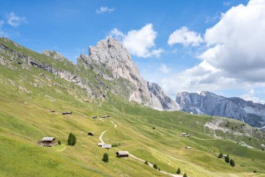 Dünyaca ünlü Seceda zirvesi Dolomite Alpleri, Güney Tyrol (Alto Adige), İtalya