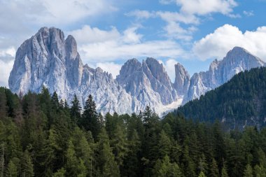 Langkofel (Sassolungo), Dolomites dağları, Güney Tyrol, İtalya