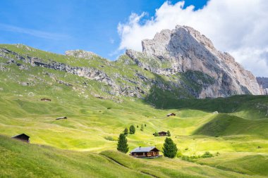 Dünyaca ünlü Seceda zirvesi Dolomite Alpleri, Güney Tyrol (Alto Adige), İtalya