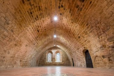 Abbaye de Fontfroide, Fransa 'nın dünyaca ünlü manastırı.