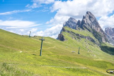 Dünyaca ünlü Seceda zirvesi Dolomite Alpleri, Güney Tyrol (Alto Adige), İtalya