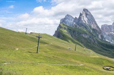 Dünyaca ünlü Seceda zirvesi Dolomite Alpleri, Güney Tyrol (Alto Adige), İtalya