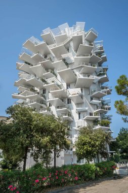 Montpellier, Fransa - 28 06 2023: Arbre Blanc 'ın dünyaca ünlü binası