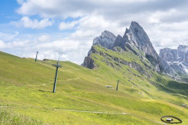 Dünyaca ünlü Seceda zirvesi Dolomite Alpleri, Güney Tyrol (Alto Adige), İtalya