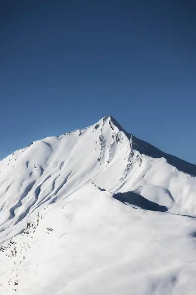 Pico Montaña Cubierto Nieve Los Alpes Fondo Imágenes De Stock Sin Royalties Gratis