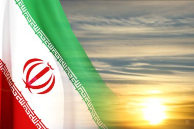 Günbatımında İran bayrağı. Vatansever bir geçmiş. EPS10 vektörü