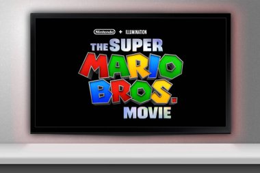 TV ekranında Süper Mario Kardeşler Filmi. Moskova, Rusya - Nisan 2023