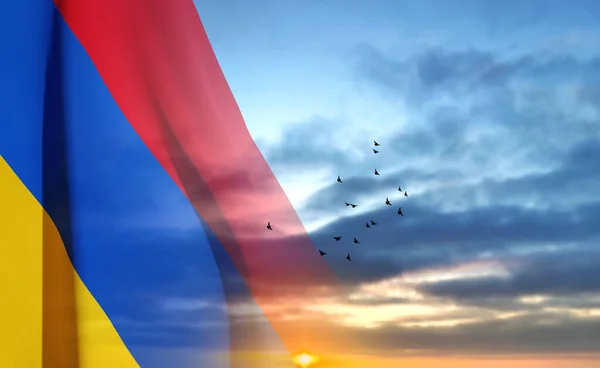 Vlag Van Armenië Achtergrond Van Zonsondergang Hemel Eps10 Vector — Stockvector