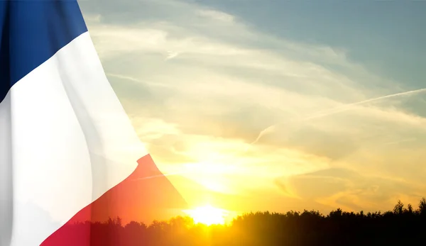 Frankrikes Flagga Med Insyn Mot Solnedgången — Stockfoto